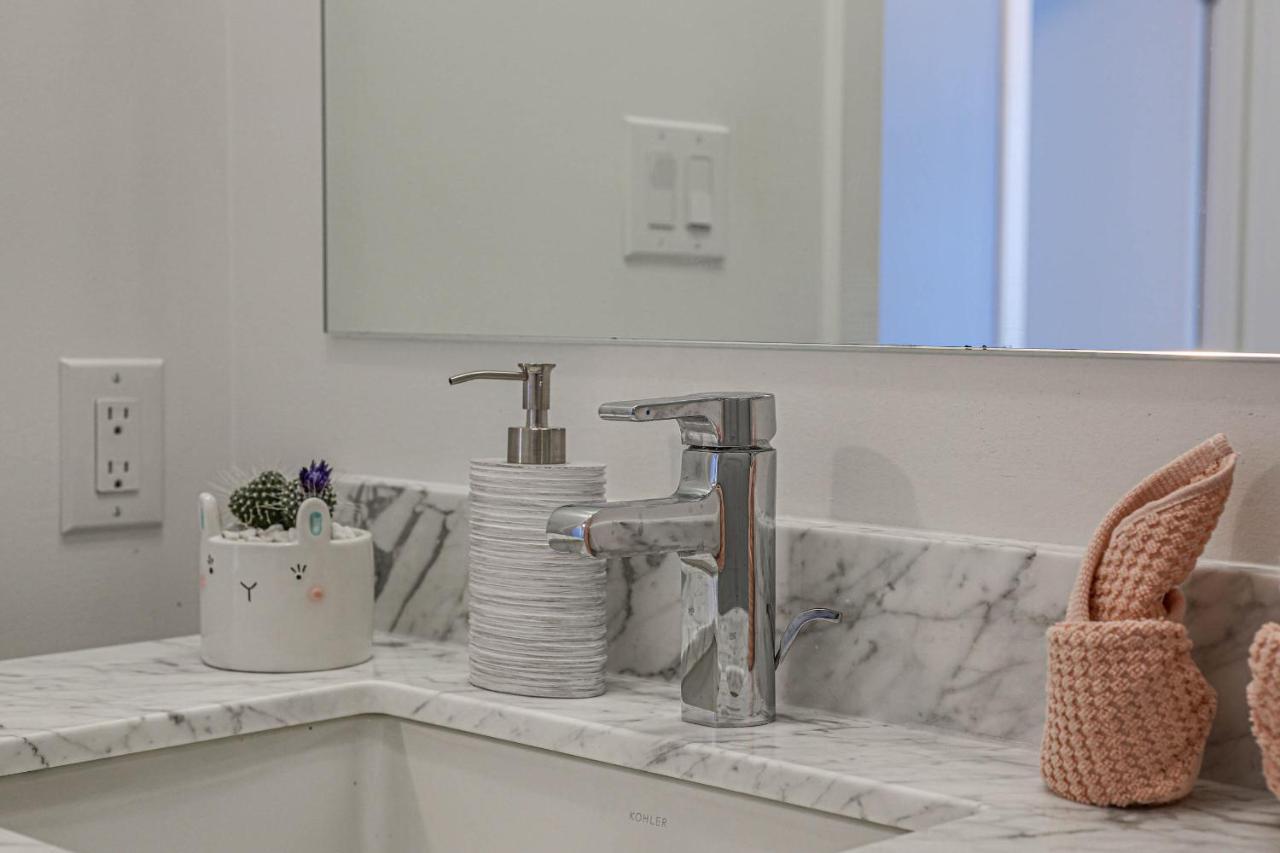 Luxury View In Toronto Downtown 3 Bedroom 2.5 Bathroom 1 Parking Εξωτερικό φωτογραφία