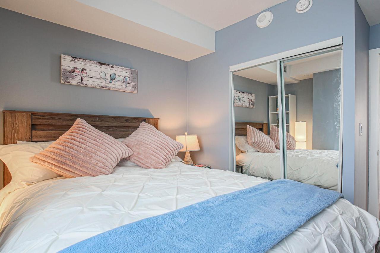 Luxury View In Toronto Downtown 3 Bedroom 2.5 Bathroom 1 Parking Εξωτερικό φωτογραφία