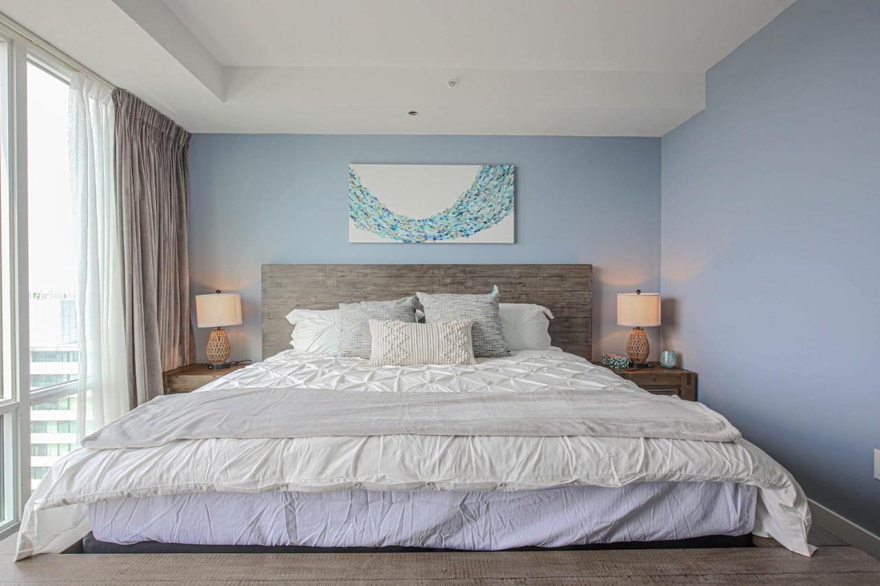Luxury View In Toronto Downtown 3 Bedroom 2.5 Bathroom 1 Parking Εξωτερικό φωτογραφία