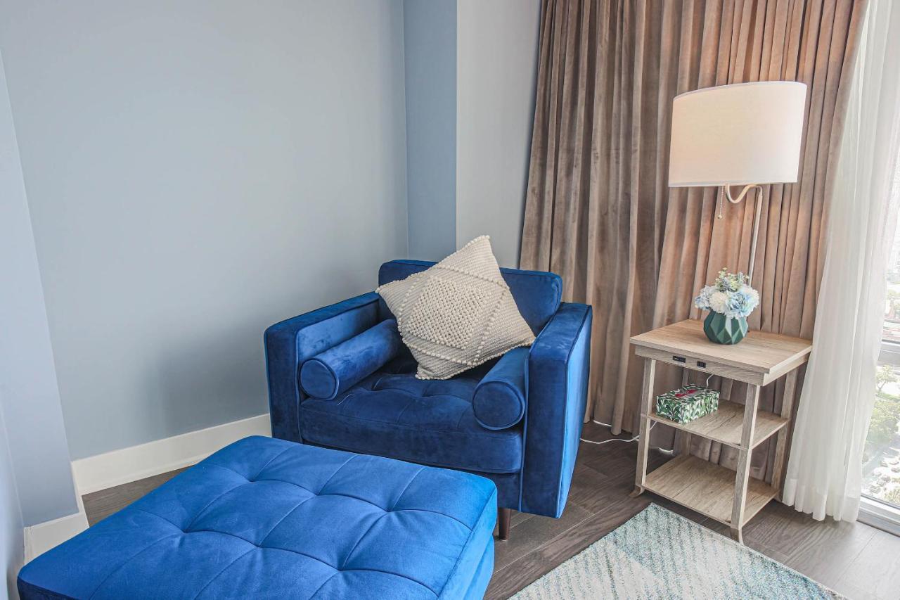 Luxury View In Toronto Downtown 3 Bedroom 2.5 Bathroom 1 Parking Εξωτερικό φωτογραφία