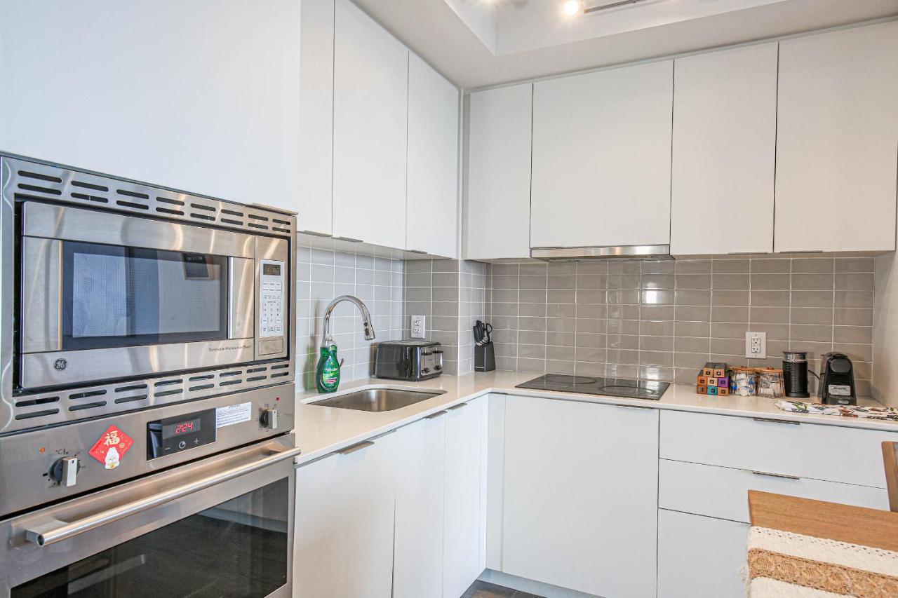 Luxury View In Toronto Downtown 3 Bedroom 2.5 Bathroom 1 Parking Εξωτερικό φωτογραφία