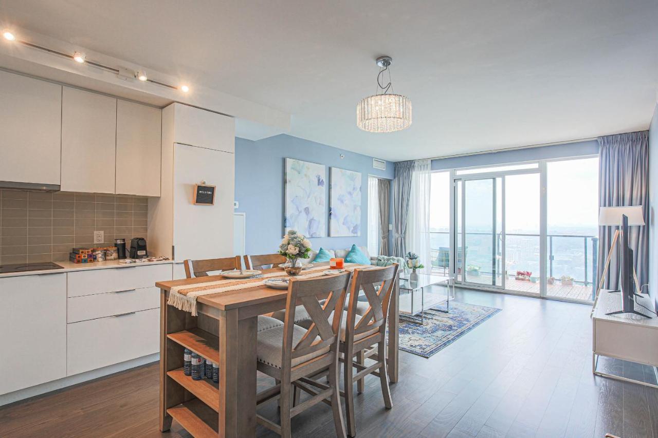 Luxury View In Toronto Downtown 3 Bedroom 2.5 Bathroom 1 Parking Εξωτερικό φωτογραφία